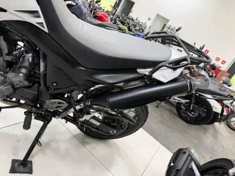 YAMAHA XT 660 R , Foto 3