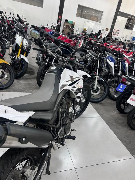 YAMAHA XT 660 R , Foto 3