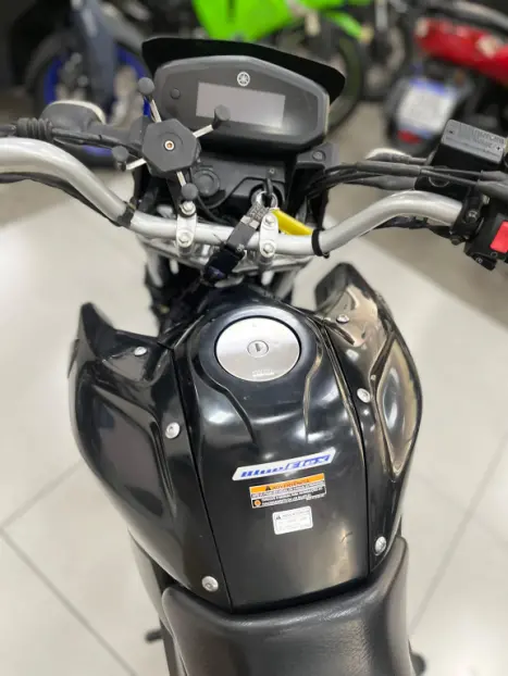 YAMAHA XTZ 150 Crosser S, Foto 2