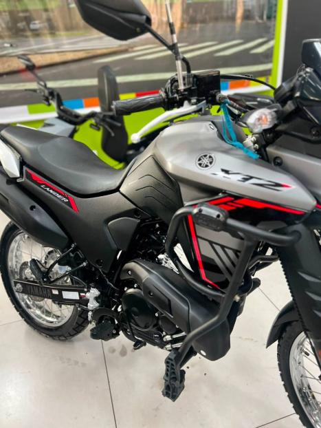 YAMAHA XTZ 250 , Foto 2