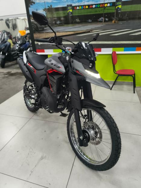 YAMAHA XTZ 250 LANDER, Foto 3