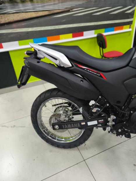 YAMAHA XTZ 250 LANDER, Foto 12