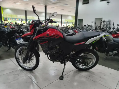 YAMAHA XTZ 250 LANDER, Foto 4
