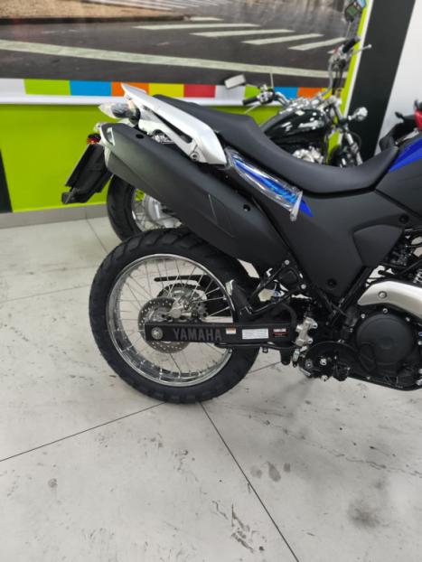 YAMAHA XTZ 250 LANDER, Foto 4