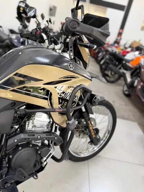 YAMAHA XTZ 250 LANDER, Foto 5