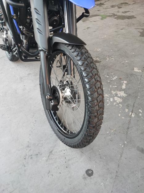 YAMAHA XTZ 250 LANDER, Foto 5