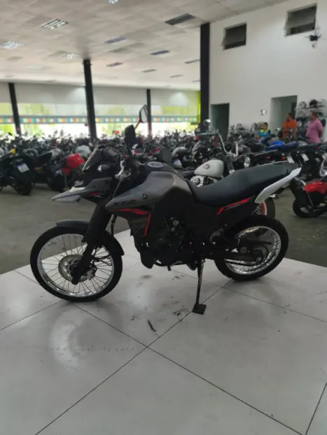 YAMAHA XTZ 250 LANDER, Foto 7