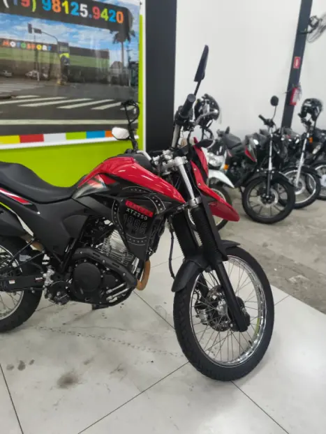 YAMAHA XTZ 250 LANDER, Foto 9