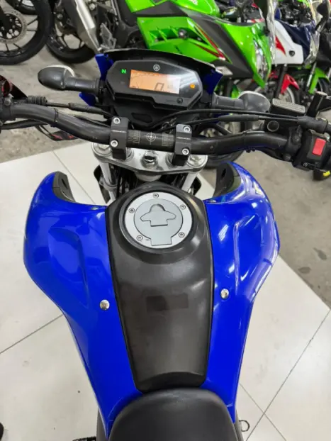 YAMAHA XTZ 250 LANDER, Foto 12