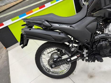 YAMAHA XTZ 250 LANDER, Foto 5