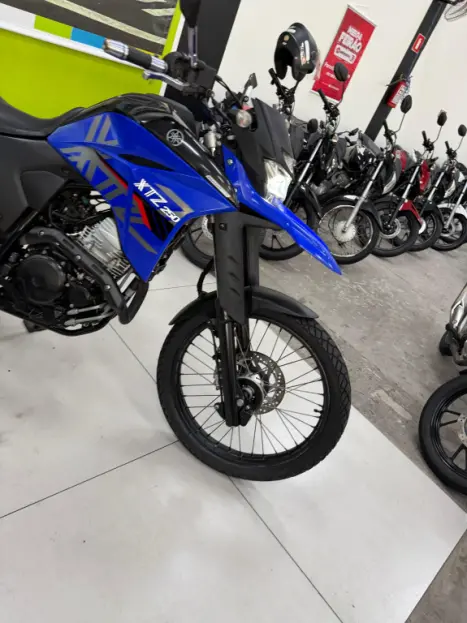 YAMAHA XTZ 250 LANDER, Foto 3