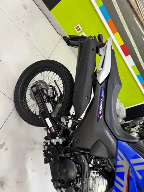 YAMAHA XTZ 250 LANDER, Foto 10