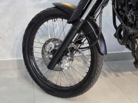 YAMAHA XTZ 250 LANDER, Foto 8