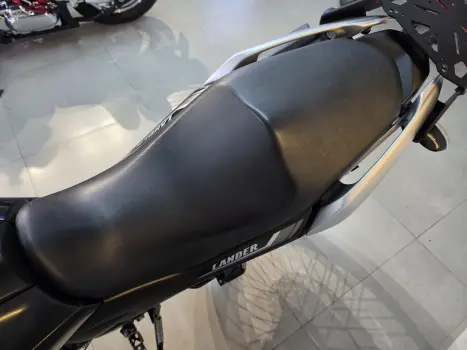 YAMAHA XTZ 250 LANDER, Foto 12