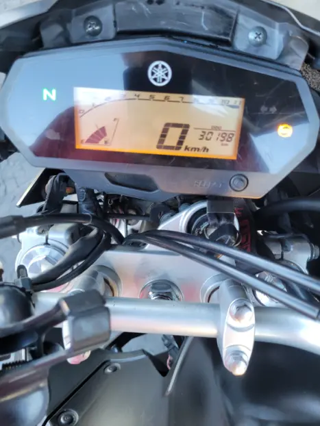 YAMAHA XTZ 250 LANDER, Foto 6