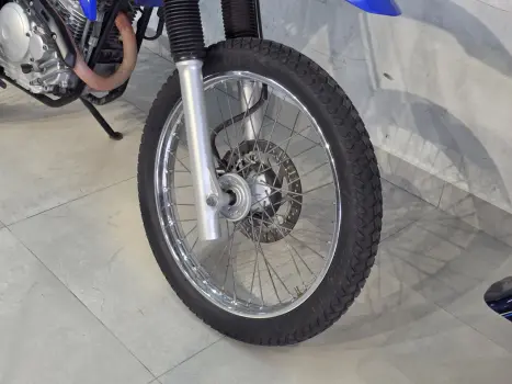 YAMAHA XTZ 250 LANDER, Foto 4