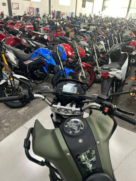 YAMAHA XTZ 250 LANDER, Foto 4