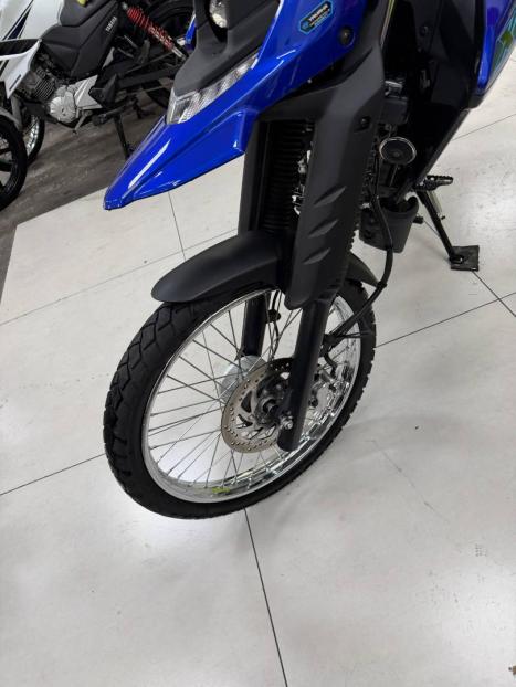 YAMAHA XTZ 250 LANDER, Foto 5