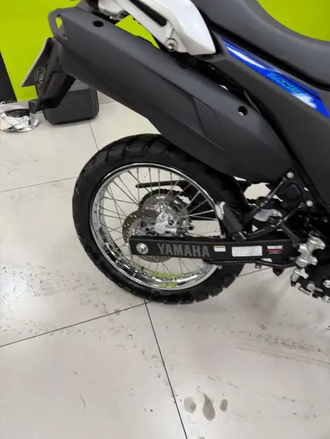 YAMAHA XTZ 250 LANDER, Foto 12