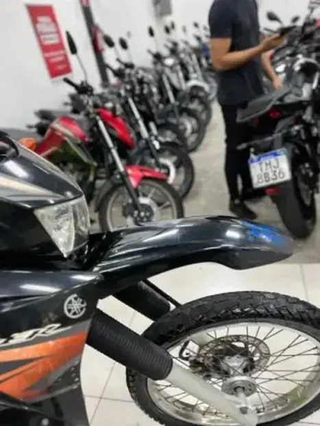YAMAHA XTZ 250 LANDER, Foto 3