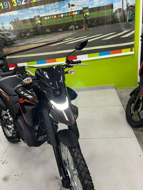 YAMAHA XTZ 250 LANDER, Foto 4