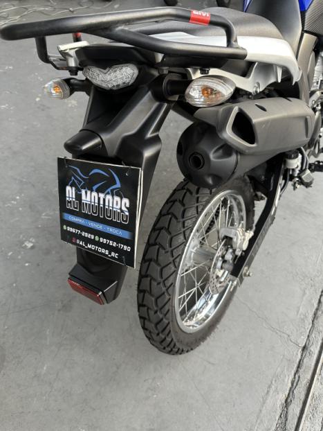 YAMAHA XTZ 250 LANDER, Foto 4