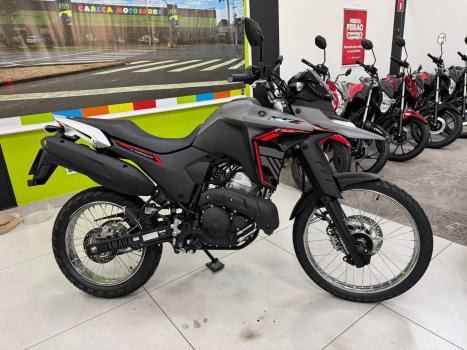 YAMAHA XTZ 250 LANDER, Foto 4