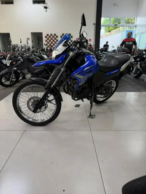 YAMAHA XTZ 250 LANDER, Foto 6