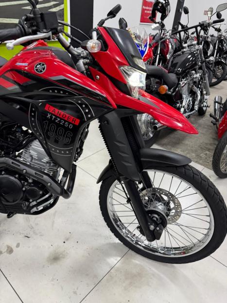 YAMAHA XTZ 250 LANDER, Foto 11