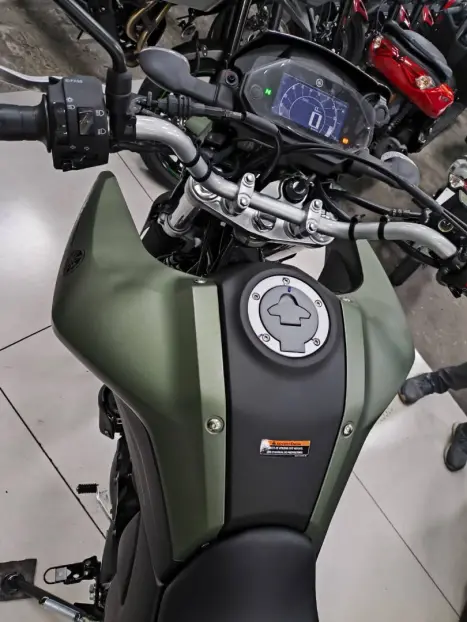 YAMAHA XTZ 250 LANDER, Foto 5