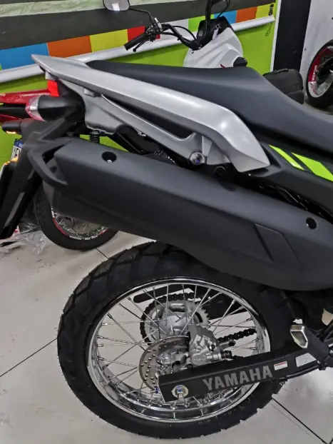 YAMAHA XTZ 250 LANDER, Foto 8