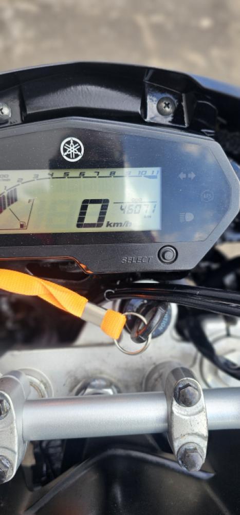 YAMAHA XTZ 250 LANDER, Foto 3