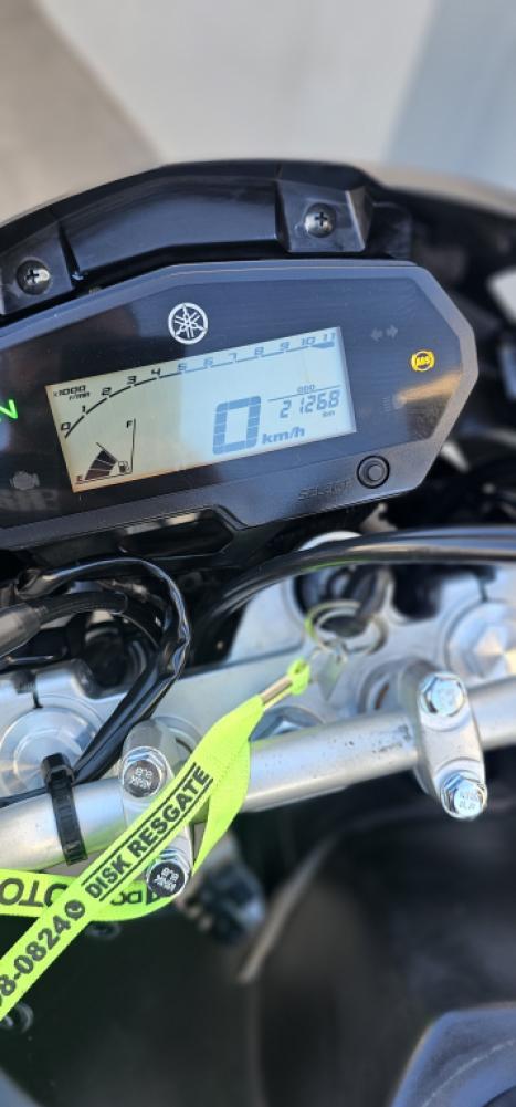 YAMAHA XTZ 250 LANDER, Foto 2