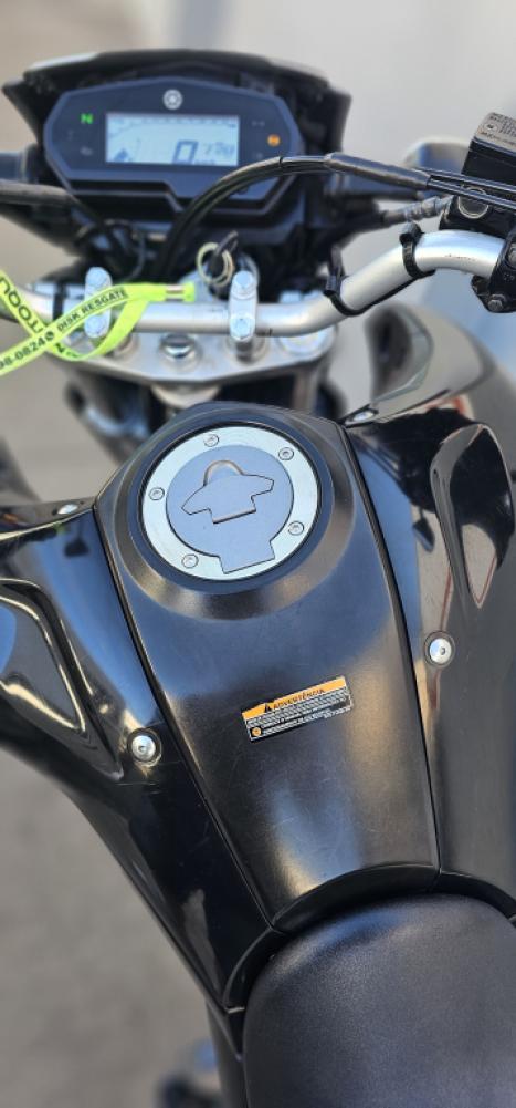 YAMAHA XTZ 250 LANDER, Foto 5