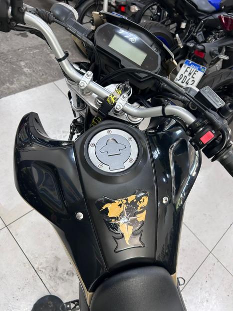 YAMAHA XTZ 250 LANDER, Foto 4