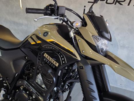 YAMAHA XTZ 250 LANDER, Foto 3