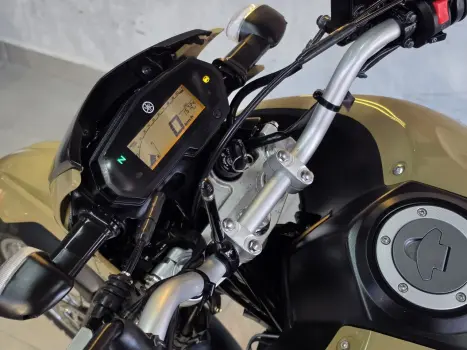 YAMAHA XTZ 250 LANDER, Foto 11