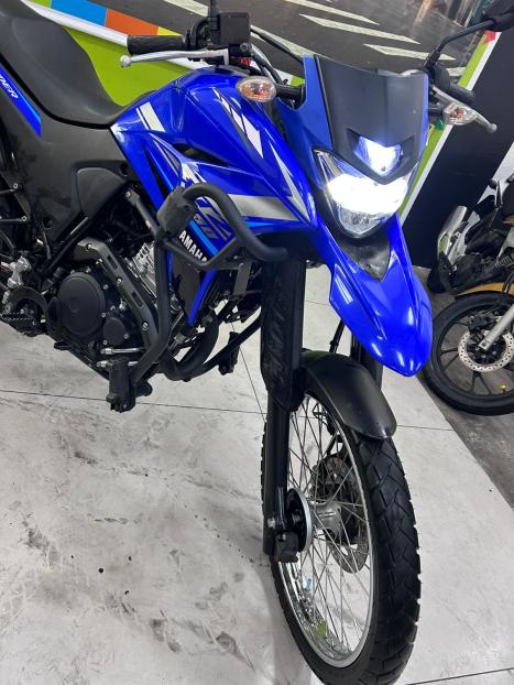 YAMAHA XTZ 250 LANDER, Foto 2