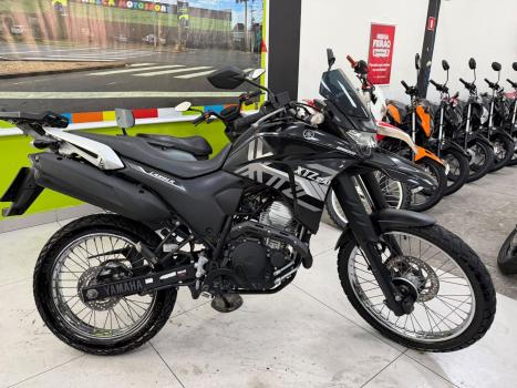 YAMAHA XTZ 250 LANDER, Foto 2