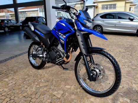 YAMAHA XTZ 250 LANDER, Foto 2