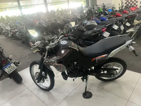 YAMAHA XTZ 250 LANDER, Foto 5