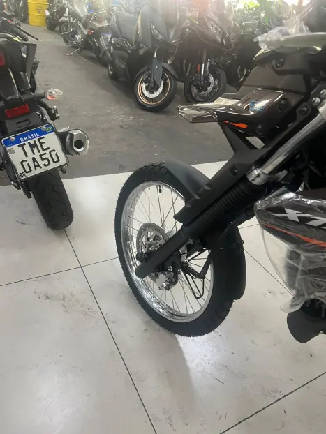 YAMAHA XTZ 250 LANDER, Foto 8
