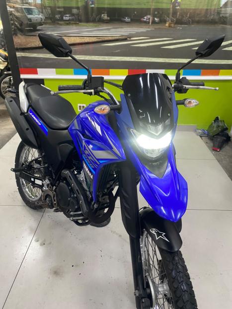 YAMAHA XTZ 250 LANDER, Foto 3