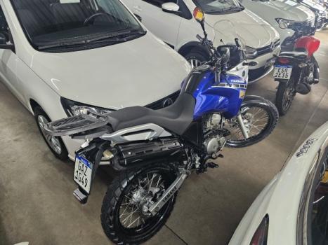YAMAHA XTZ 250 TENER�, Foto 2