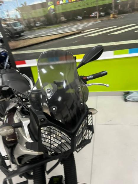 YAMAHA XTZ 250 TENER�, Foto 3