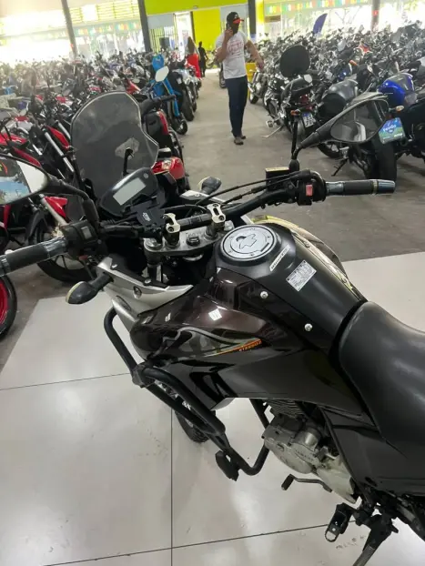 YAMAHA XTZ 250 TENER�, Foto 9