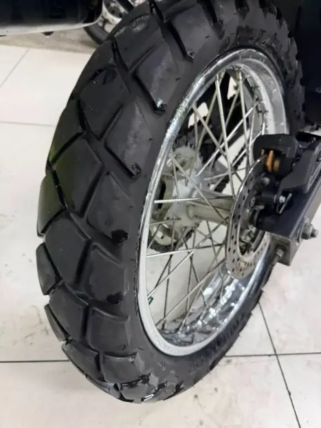 YAMAHA XTZ 250 TENER�, Foto 10