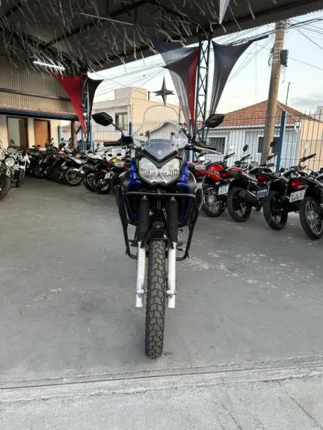 YAMAHA XTZ 250 TENER�, Foto 2