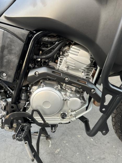 YAMAHA XTZ 250 TENER�, Foto 6