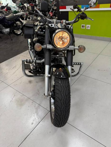 YAMAHA XVS MidnightStar 950, Foto 5